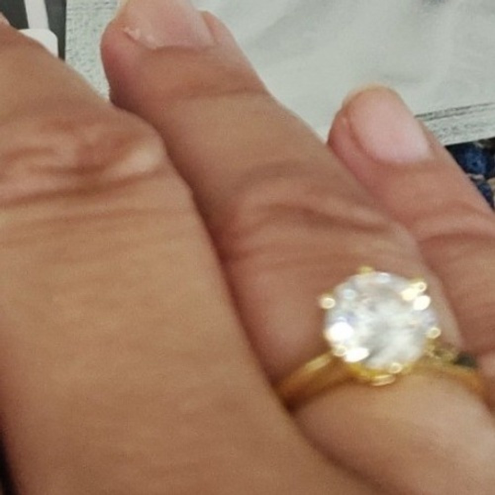 Classic Ring Round Brilliant 2.0ct S925 Gold GRA Certified - Picture 2 of 5